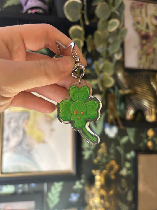 Shamrock Skull Keychain